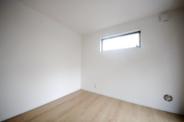 ラージフィールドの物件内観写真